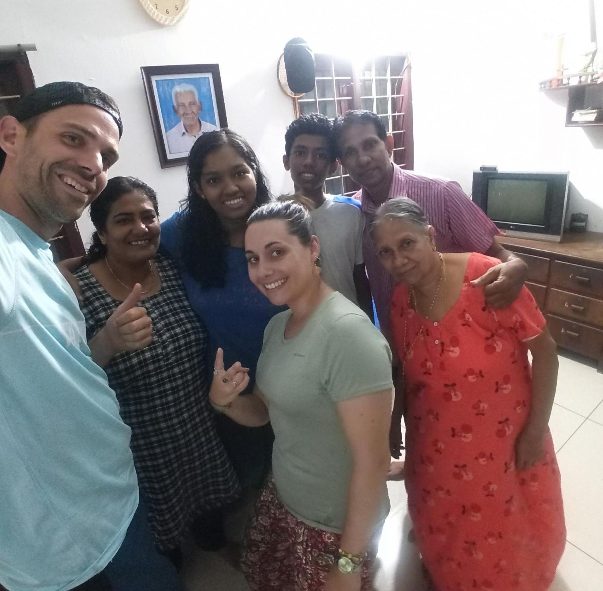 Bethesda Inn Kochi Bagian luar foto