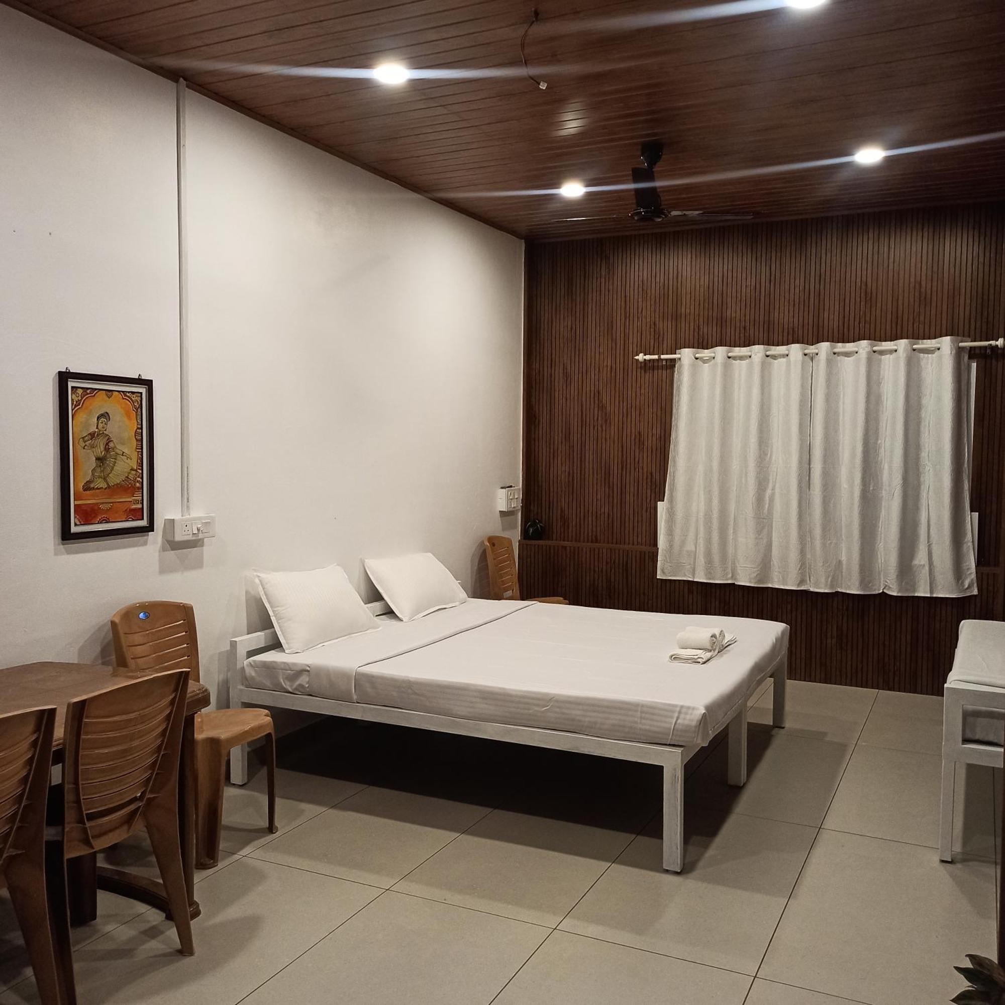 Bethesda Inn Kochi Ruang foto